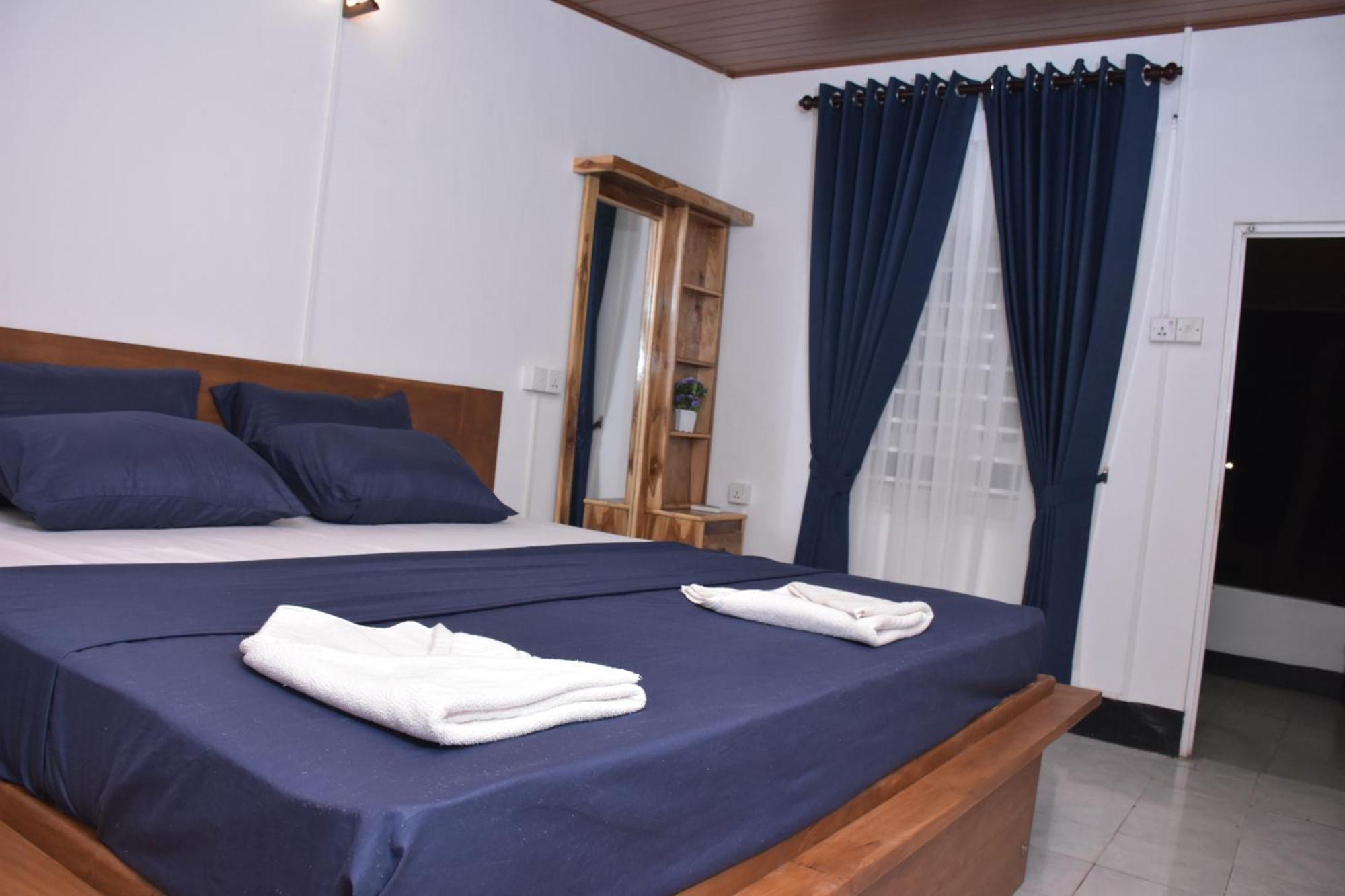 French Garden Regish Guest House تريكونامالاي المظهر الخارجي الصورة