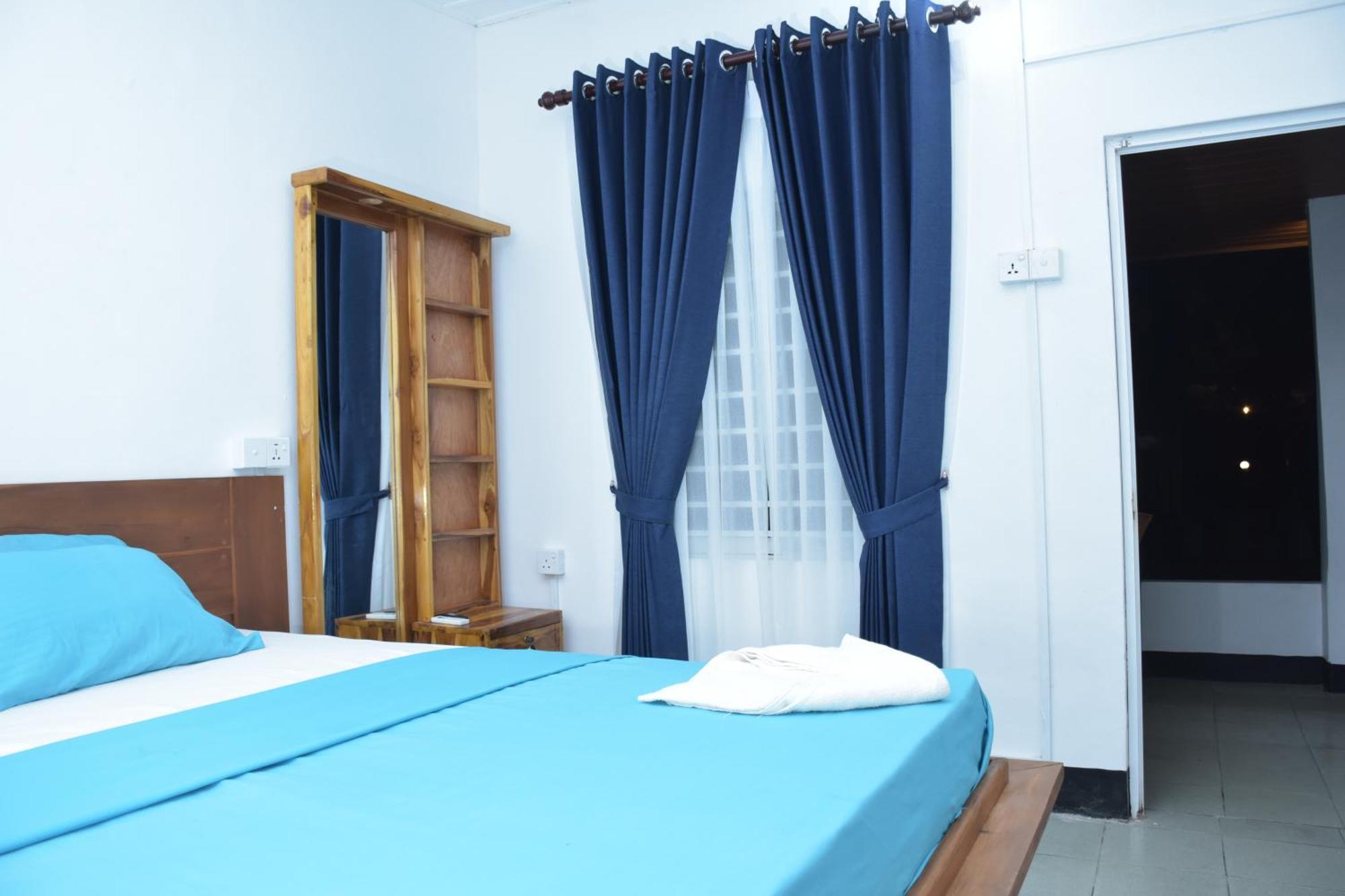 French Garden Regish Guest House تريكونامالاي المظهر الخارجي الصورة