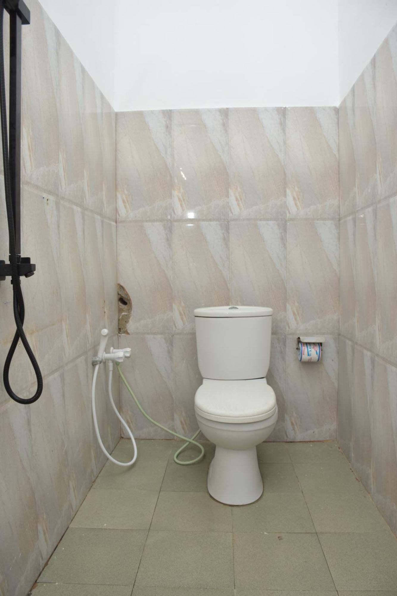 French Garden Regish Guest House تريكونامالاي المظهر الخارجي الصورة