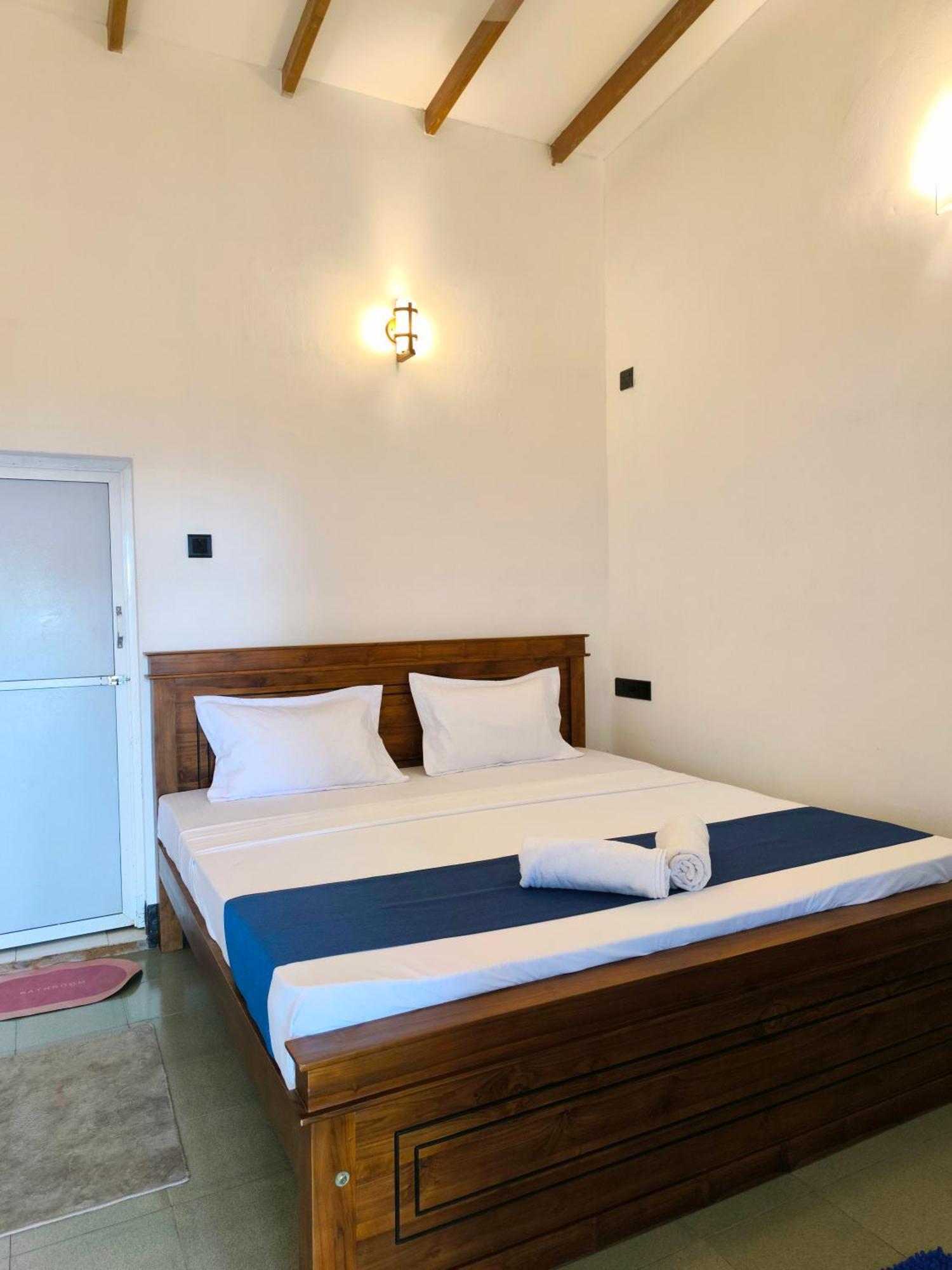 French Garden Regish Guest House تريكونامالاي المظهر الخارجي الصورة